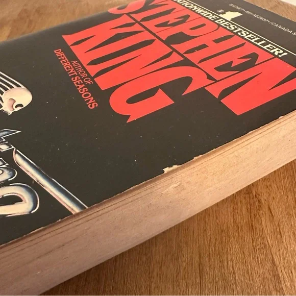SOLD Christine Book Stephen King 1983 Signet Paperback First Printing Thriller - Picture 7 of 14